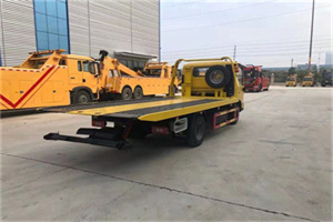 信阳非事故拖车